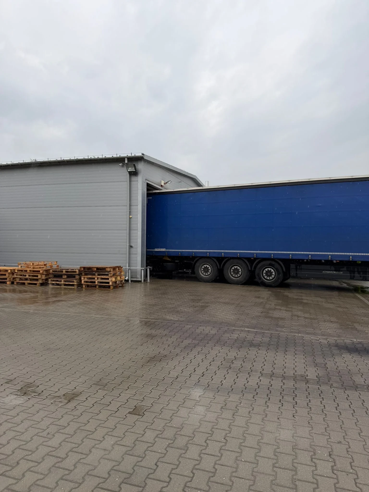 Paleta AGD duże — zwroty konsumenckie, 18 szt.
